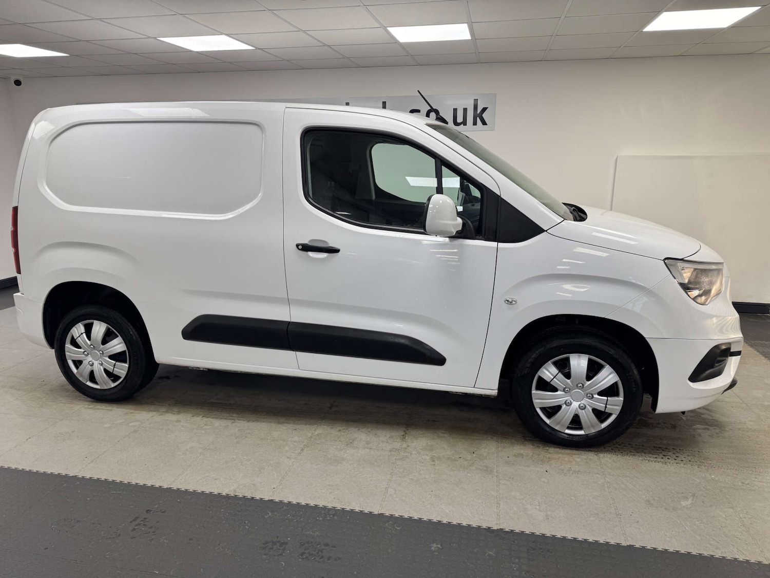 Used Vauxhall Combo 2021 for sale - 77368100: Photo 29