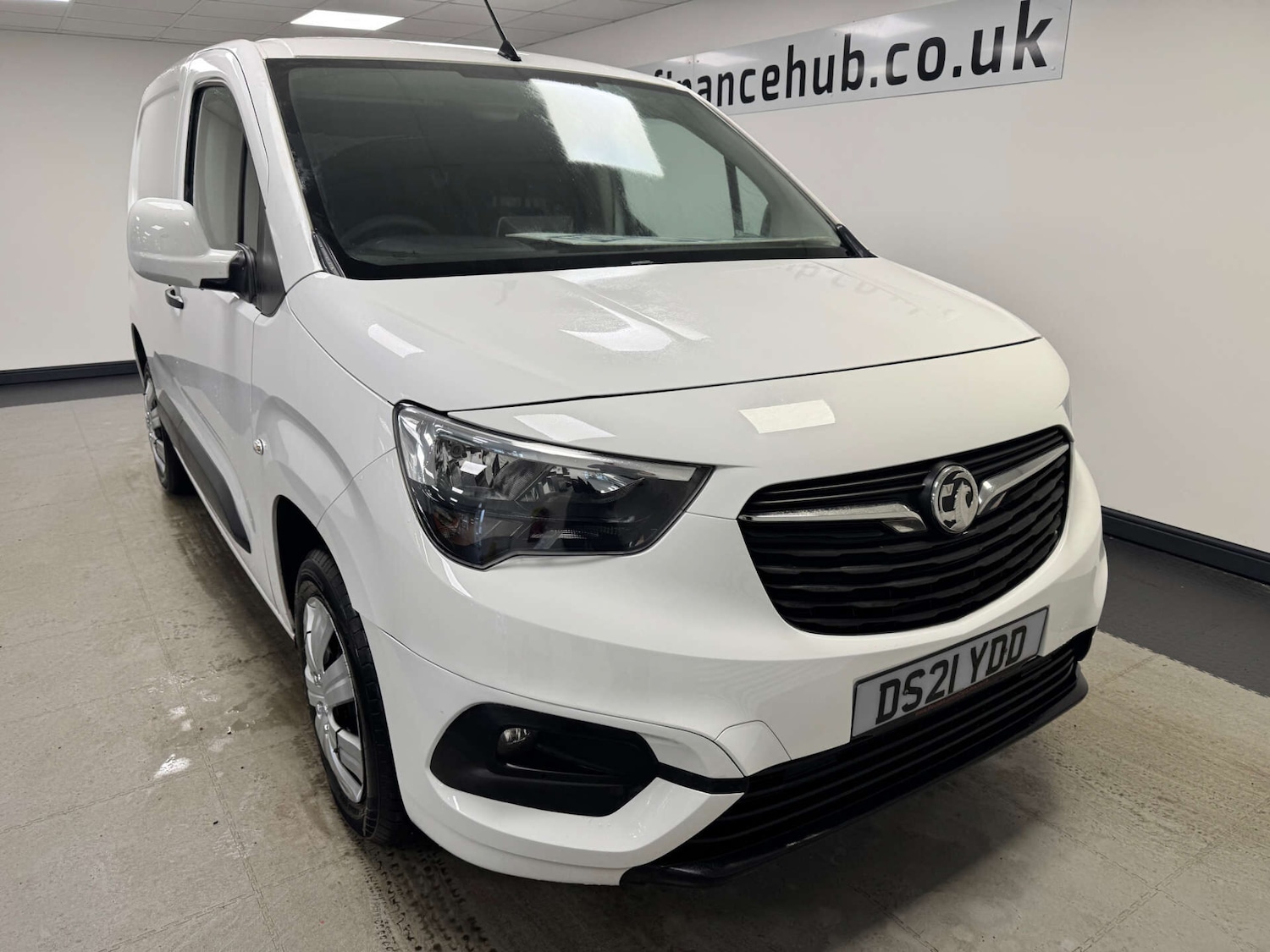 Used Vauxhall Combo 2021 for sale - 77368100: Photo 4