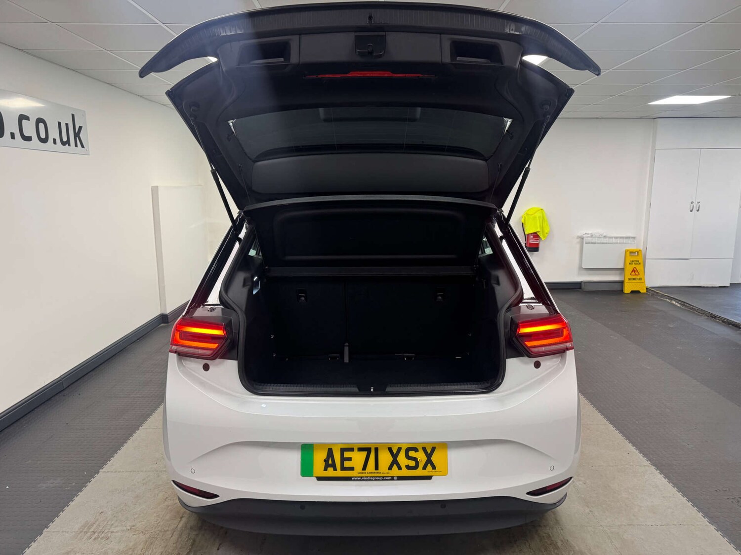 Used Volkswagen ID.3 2021 for sale - 77327312: Photo 30