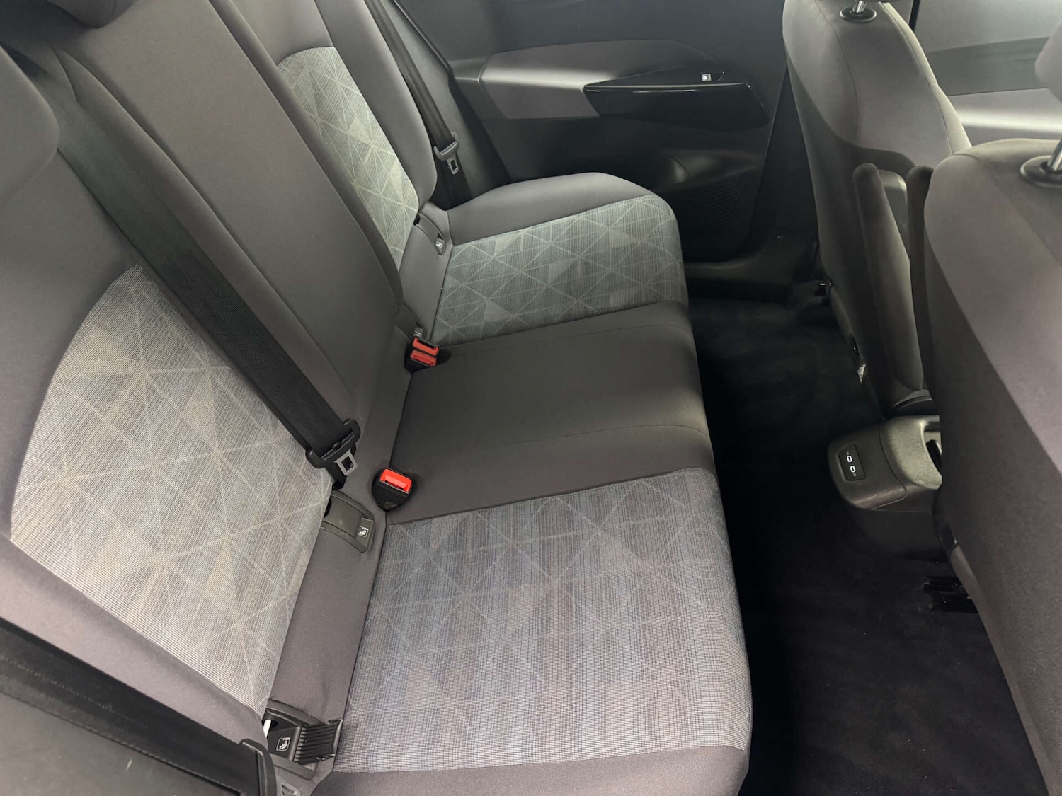 Used Volkswagen ID.3 2021 for sale - 77327312: Photo 36