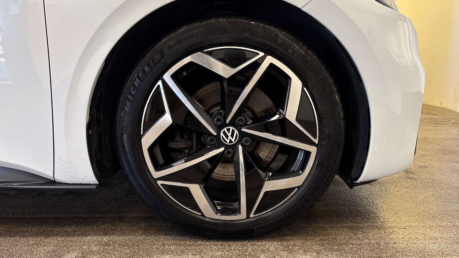 Used Volkswagen ID.3 2021 for sale - 77327312: Photo 5