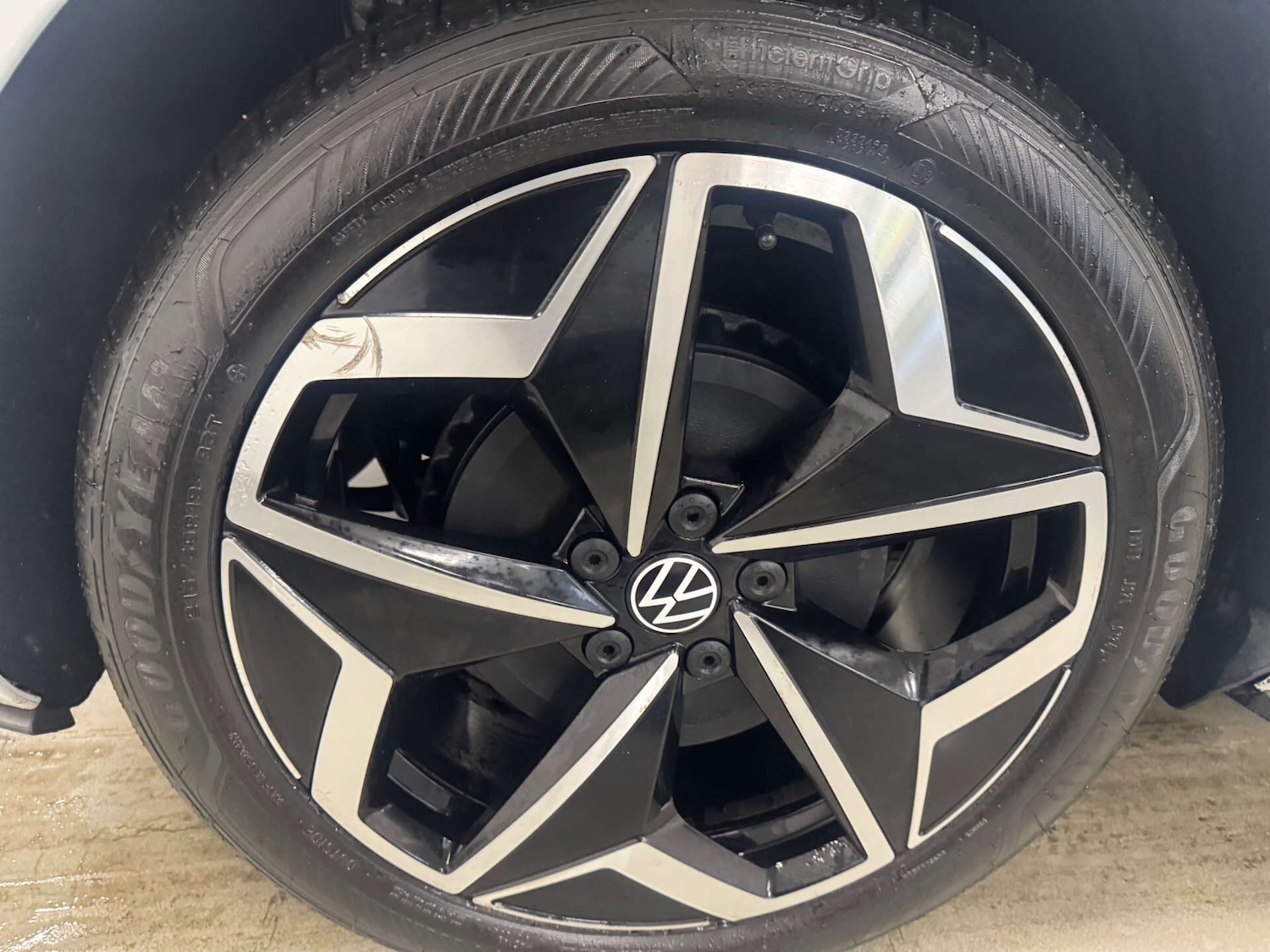 Used Volkswagen ID.3 2021 for sale - 77327312: Photo 9