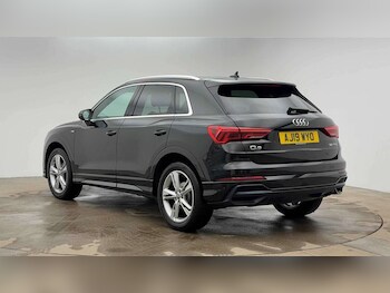 Used Audi Q3 2019 for sale - 77335913: Photo