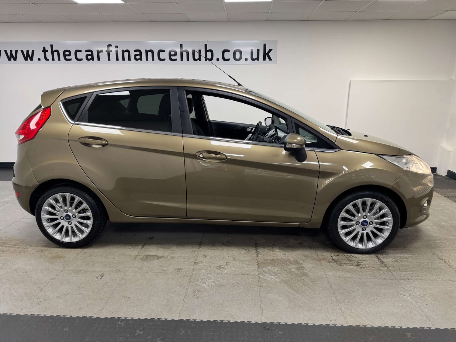 Used Ford Fiesta 2012 for sale - 77432714: Photo 29