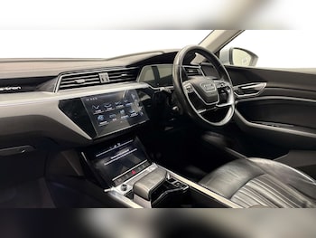 Used Audi e-tron 2020 for sale - 77323520: Photo