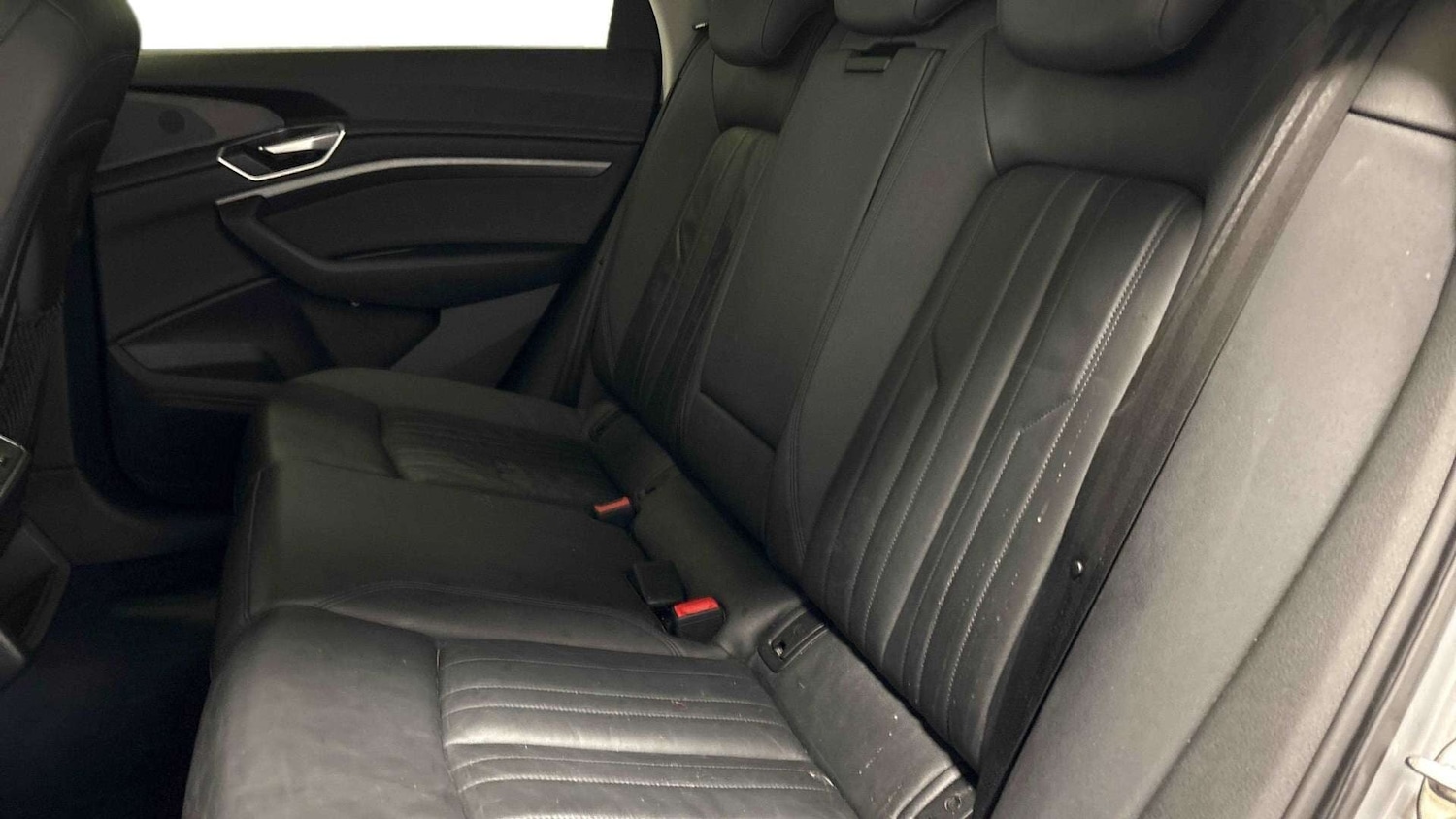 Used Audi e-tron 2020 for sale - 77323520: Photo 7