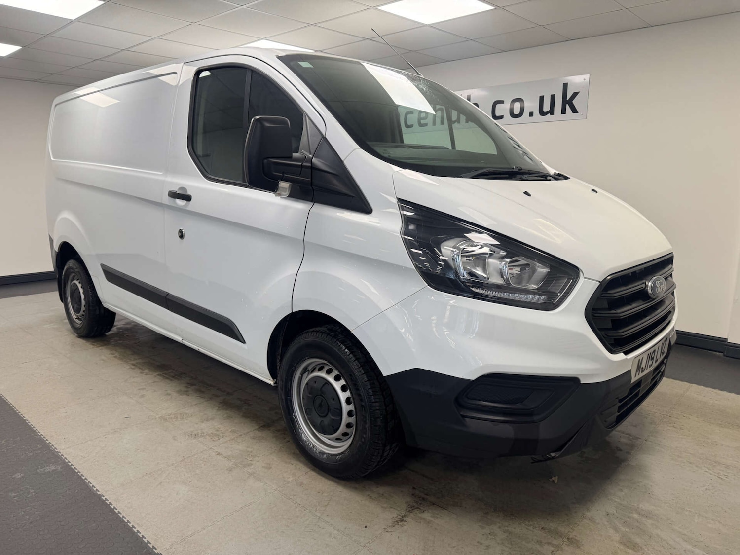 Used Ford Transit Custom 2019 for sale - 77716299: Photo 1
