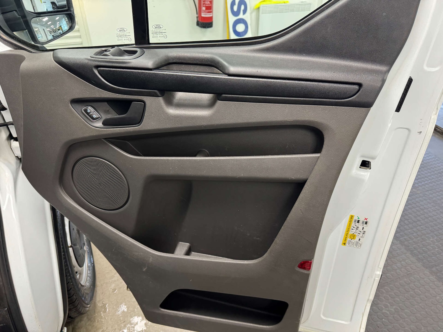 Used Ford Transit Custom 2019 for sale - 77716299: Photo 33