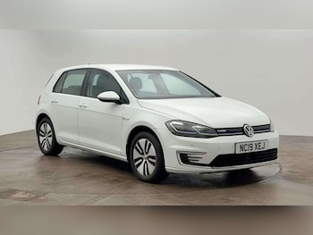 Used Volkswagen Golf 2019 for sale - 77864731: Photo