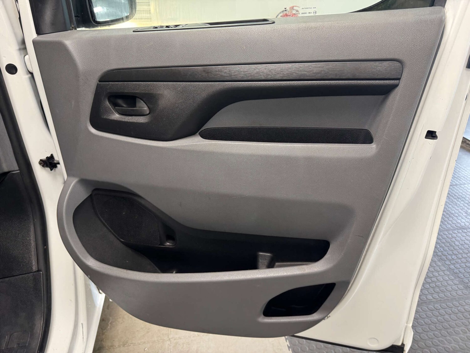 Used Vauxhall Vivaro 2020 for sale - 77716308: Photo 34