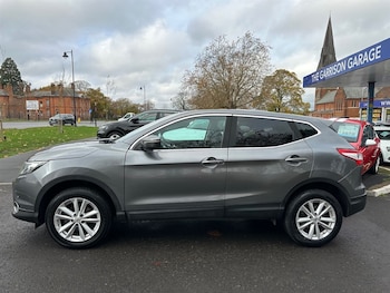 Used Nissan Qashqai 2014 for sale - 76384711: Photo