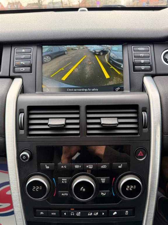 Used Land Rover Discovery Sport 2017 for sale - 77293724: Photo 15