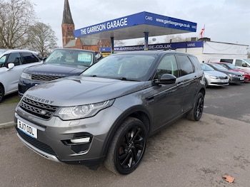 Used Land Rover Discovery Sport 2017 for sale - 77293724: Photo