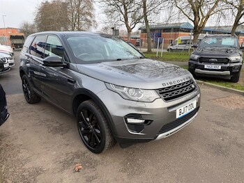 Used Land Rover Discovery Sport 2017 for sale - 77293724: Photo