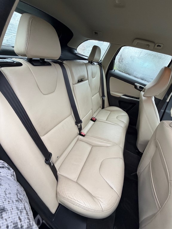 Used Volvo XC60 2016 for sale - 76428414: Photo 8