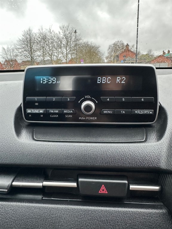 Used Mazda Mazda2 2015 for sale - 76507802: Photo 13