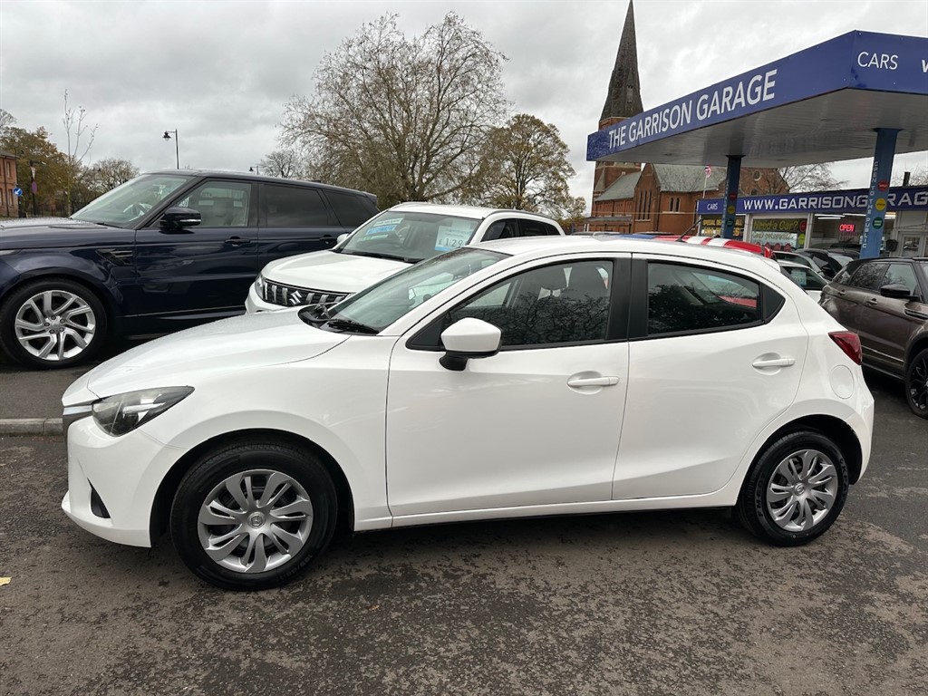 Used Mazda Mazda2 2015 for sale - 76507802: Photo 2