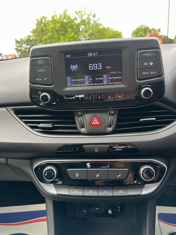 Used Hyundai i30 2018 for sale - 75571300: Photo 12