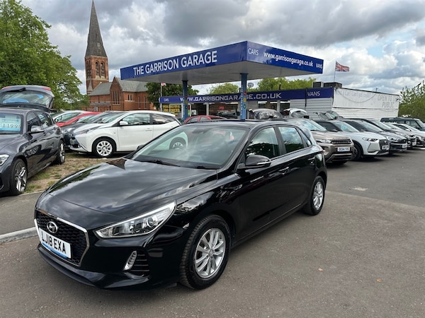 Used Hyundai i30 2018 for sale - 75571300: Photo 1
