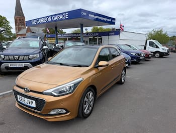 Used Hyundai i20 2015 for sale - 79674581: Photo