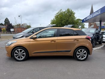 Used Hyundai i20 2015 for sale - 79674581: Photo