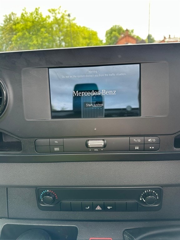 Used Mercedes-Benz Sprinter 2020 for sale - 75572460: Photo 9