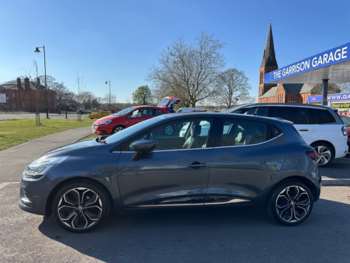 Used Renault Clio 2017 for sale - 74181683: Photo