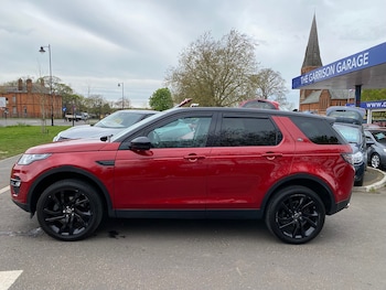 Used Land Rover Discovery Sport 2016 for sale - 79363870: Photo