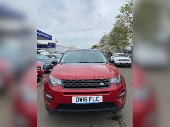 Used Land Rover Discovery Sport 2016 for sale - 79363870: Photo