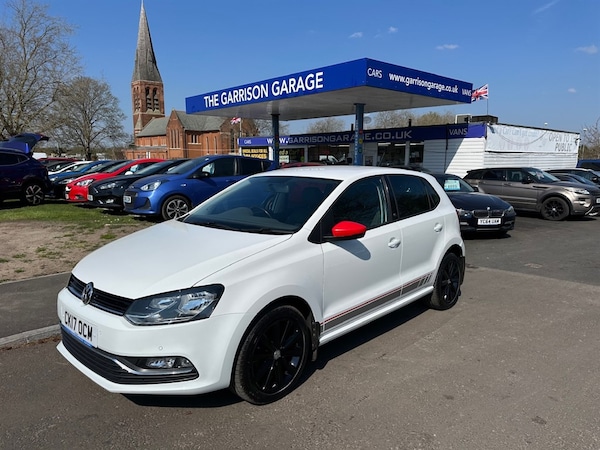 Used Volkswagen Polo 2017 for sale - 75570067: Photo 1