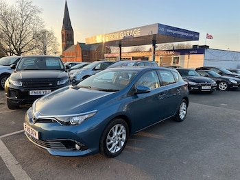 2016 - VVT-I BUSINESS EDITION 5-Door
