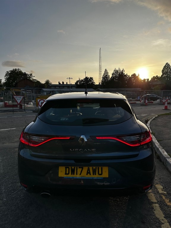 Used Renault Megane 2017 for sale - 76332380: Photo 6