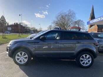 Used Land Rover Range Rover Evoque 2017 for sale - 77732846: Photo