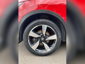 Used Nissan Qashqai 2015 for sale - 79674589: Photo