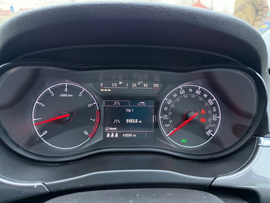 Used Vauxhall Corsa 2015 for sale - 76847310: Photo 10