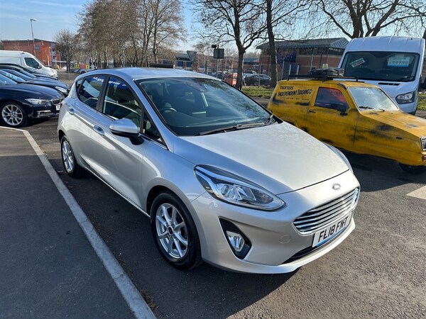 Used Ford Fiesta 2018 for sale - 75571816: Photo 4