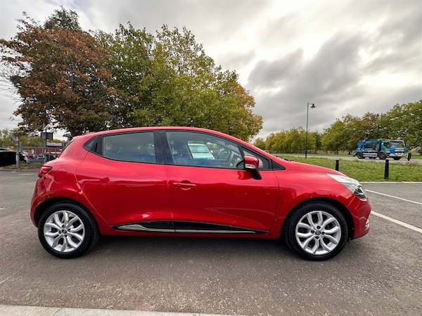Used Renault Clio 2018 for sale - 76104532: Photo 5
