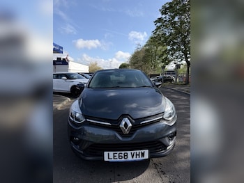 Used Renault Clio 2019 for sale - 78180102: Photo