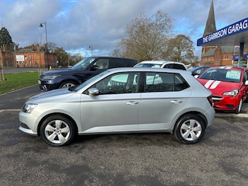 Used Skoda Fabia 2016 for sale - 76466640: Photo