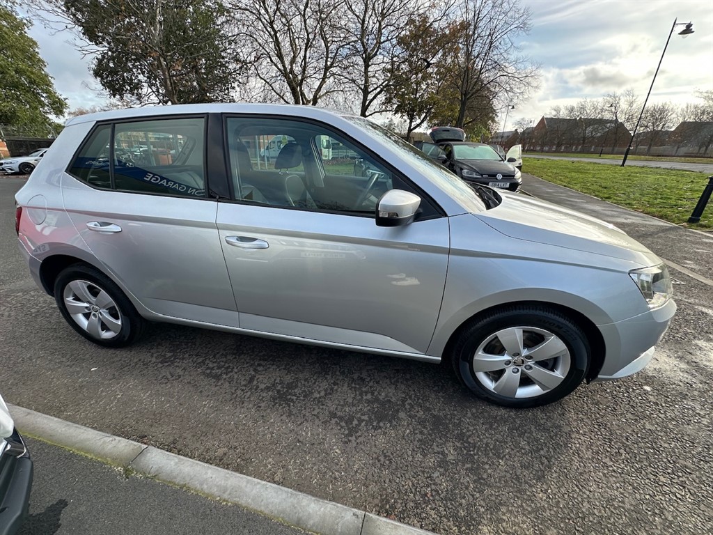Used Skoda Fabia 2016 for sale - 76466640: Photo 5