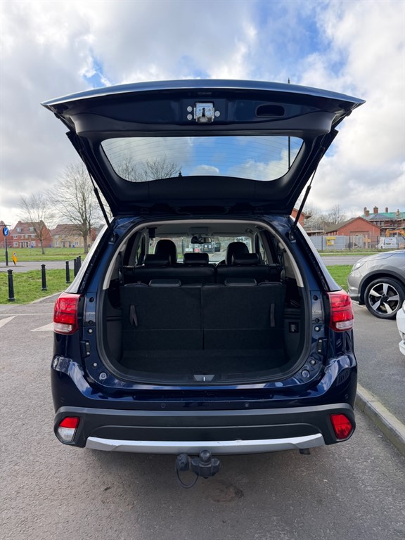 Used Mitsubishi Outlander 2018 for sale - 77607253: Photo 8