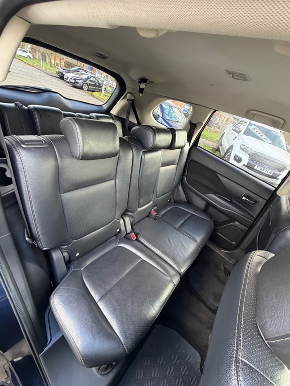 Used Mitsubishi Outlander 2018 for sale - 77607253: Photo 9