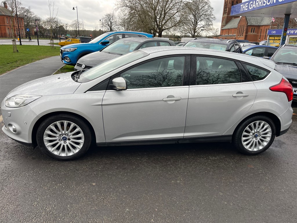 Used Ford Focus 2013 for sale - 77106226: Photo 2
