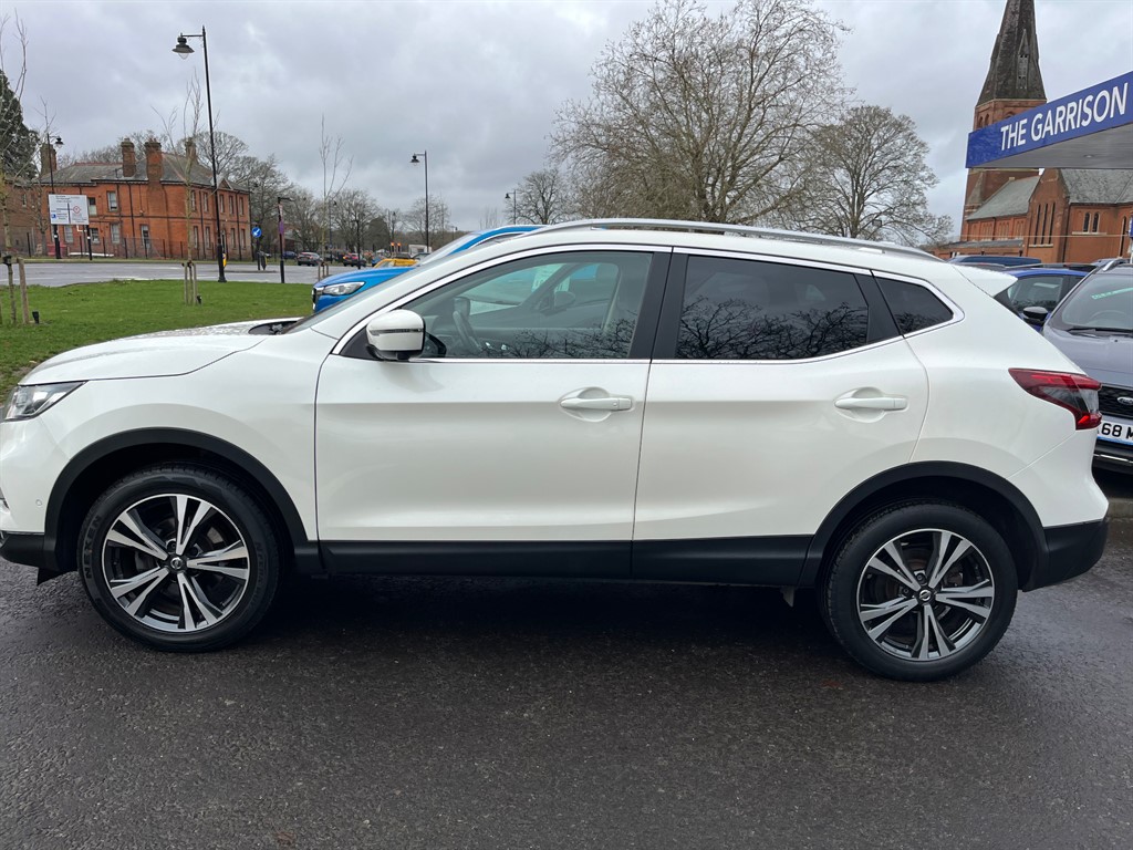 Used Nissan Qashqai 2019 for sale - 77170771: Photo 2