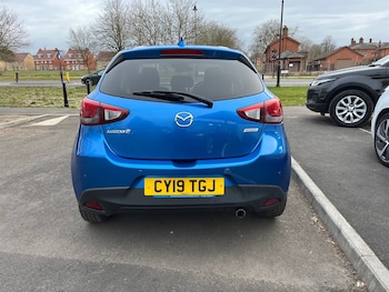 Used Mazda Mazda2 2019 for sale - 75570577: Photo