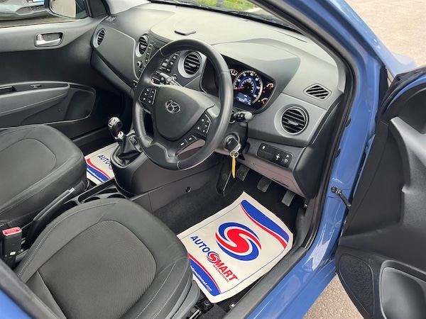 Used Hyundai i10 2017 for sale - 75570536: Photo 8