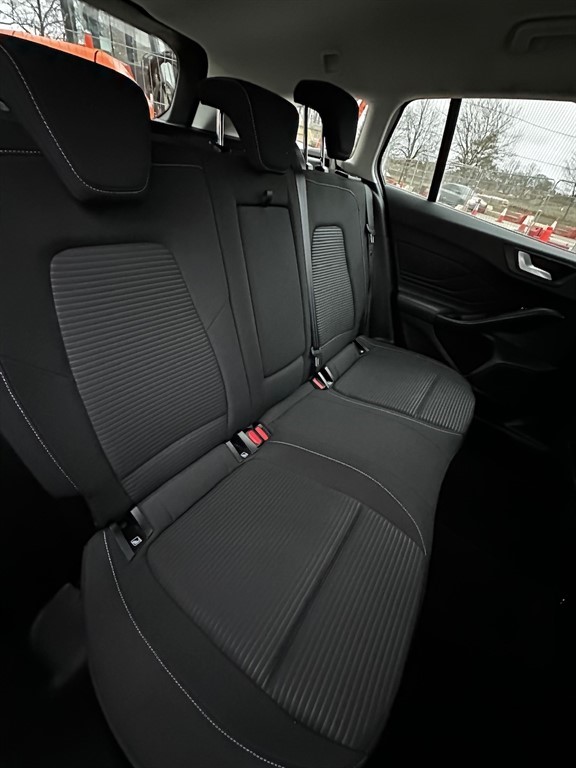 Used Ford Focus 2020 for sale - 76332352: Photo 8