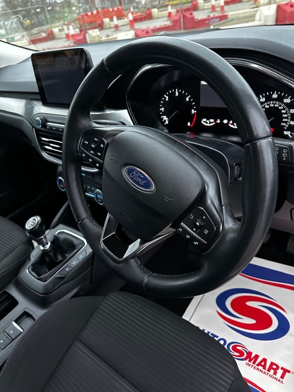 Used Ford Focus 2020 for sale - 76332352: Photo 9