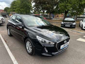 Used Hyundai i30 2018 for sale - 75134216: Photo