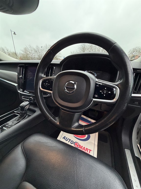 Used Volvo V90 2018 for sale - 77326599: Photo 9